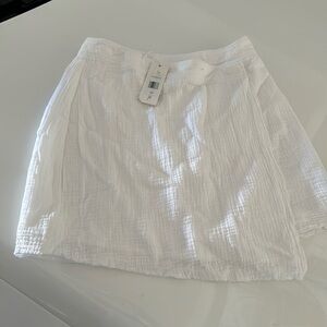 WHITE ASYMMETRICAL MINI SKIRT XS